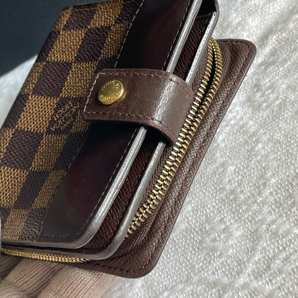 Louis Vuitton Damier Ebene compact zippy wallet - Picture 4 of 17